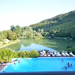 Parco Del & Отель Виллагранде