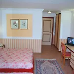 Parco Del & Отель Виллагранде
