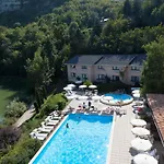 Parco Del & 4*